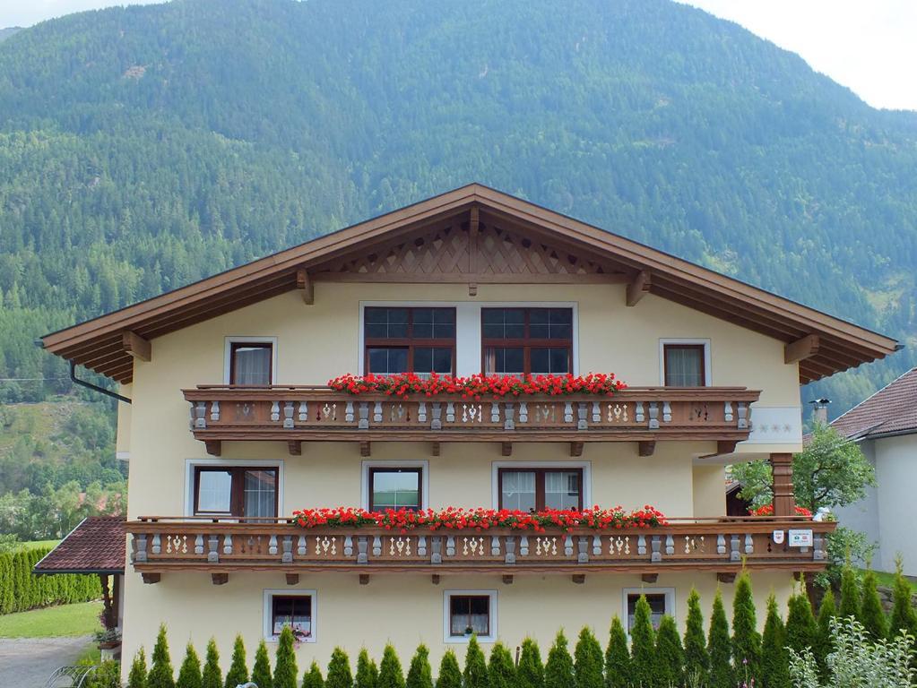 Apart Marie-Therese Umhausen Exterior foto