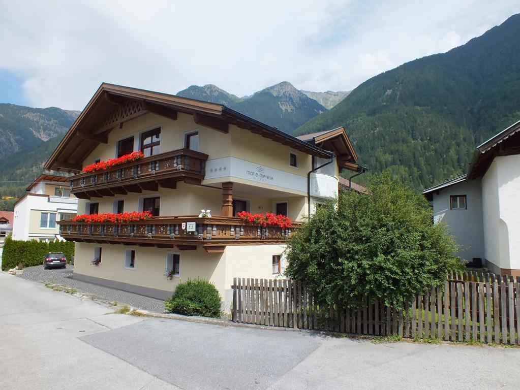 Apart Marie-Therese Umhausen Exterior foto